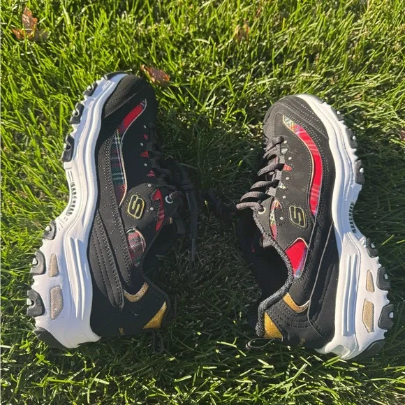 Women’s Skechers D’Lites Mountain Alps Black sneakers - Picture 7 of 10